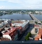 Blick vom St. Petriturm über die Düna - im HIntergrund die Lettisches Nationalbibliothek